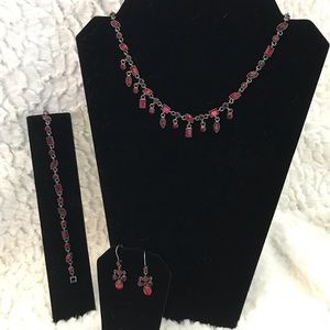 🔥Red stone necklace earring and bracelet set NWOT